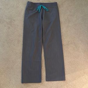Livingston basic scrub pants